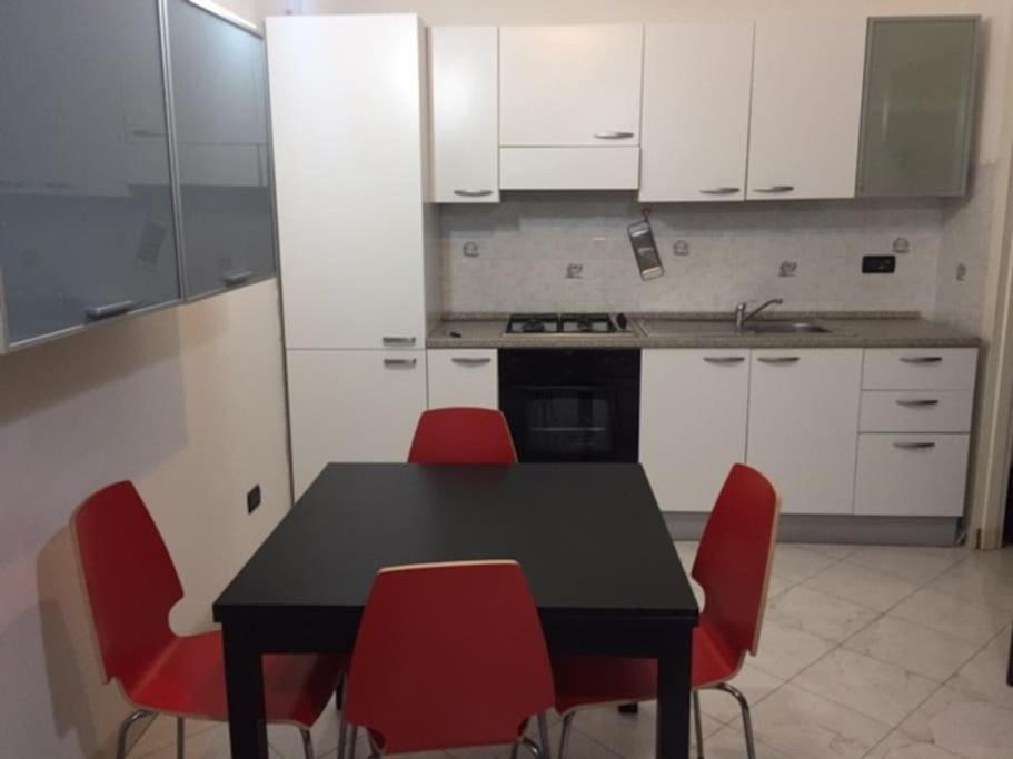 Centro Citta Con Le Comodita Livorno Kültér fotó