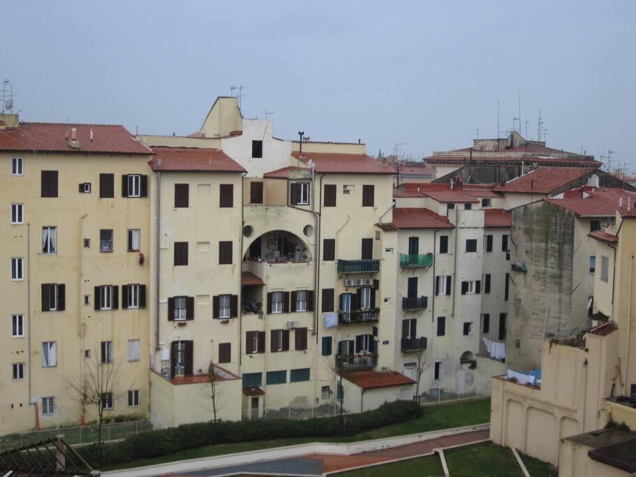 Centro Citta Con Le Comodita Livorno Kültér fotó
